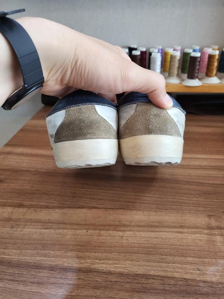 0번째 사진